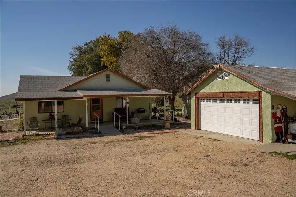 3160 Gillis Canyon Road, Shandon