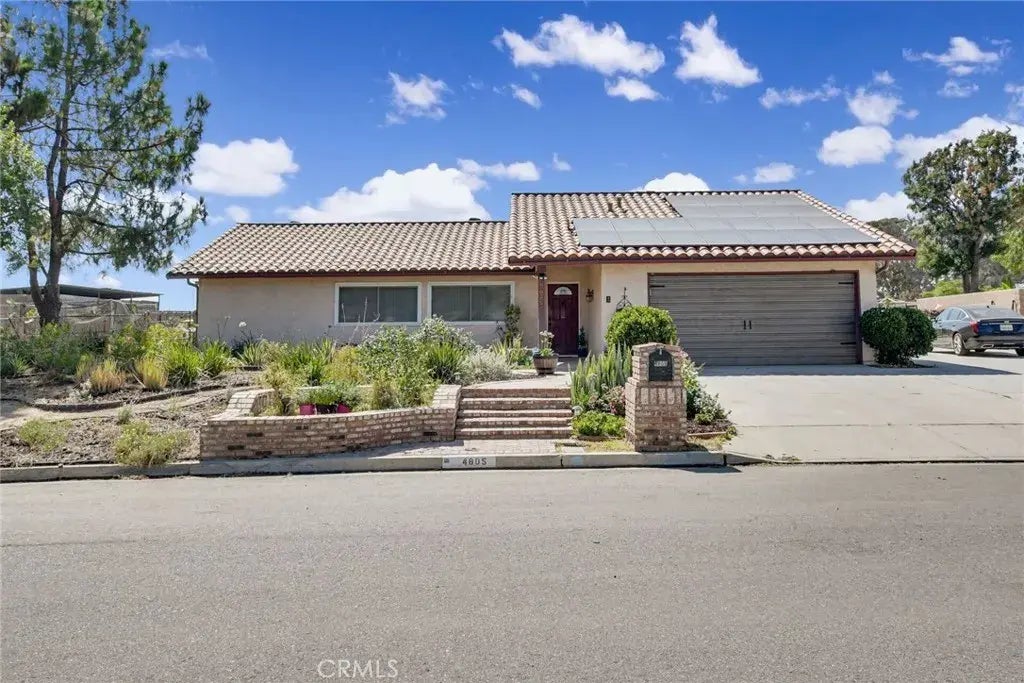 4805 Horseshoe Lane, Jurupa Valley