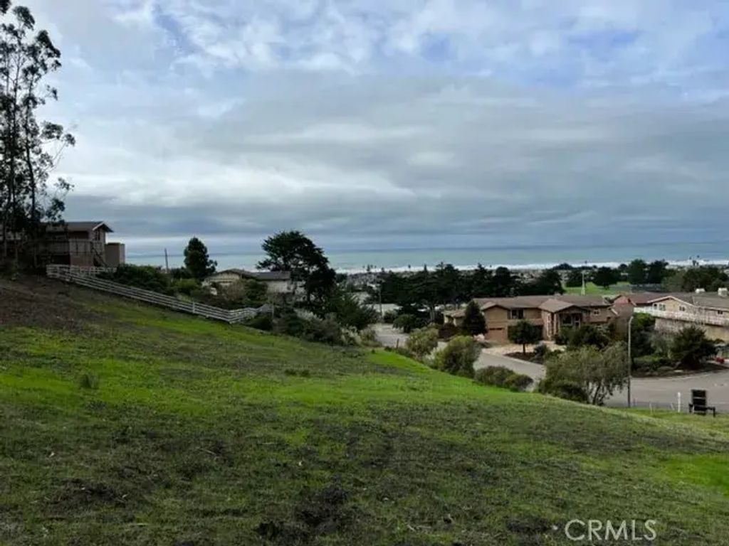650 Sequoia, Morro Bay