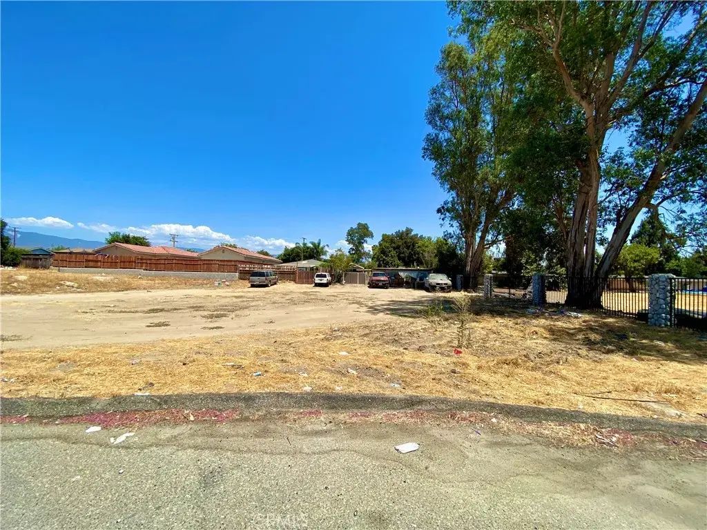 1053 N Madison, San Bernardino