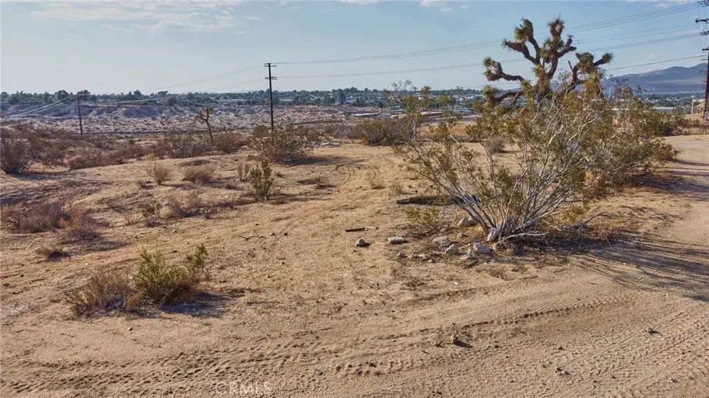 Seneca, Victorville