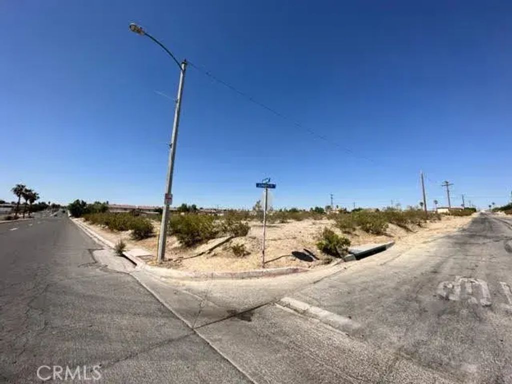 Barstow, Barstow