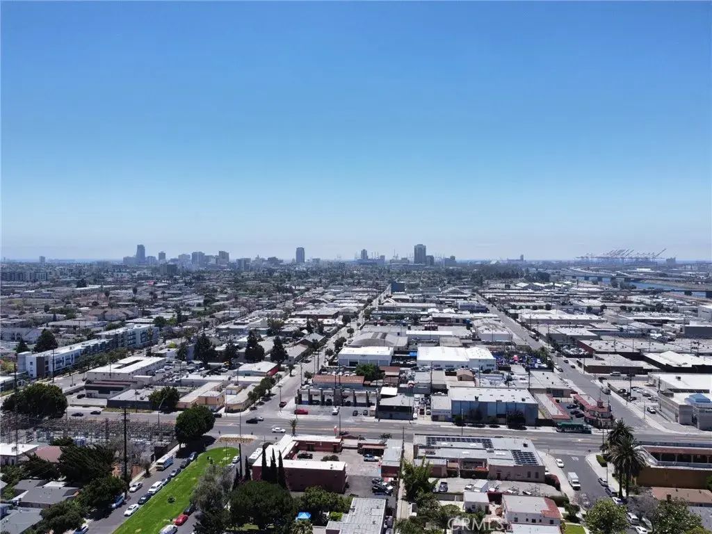Elm, Long Beach