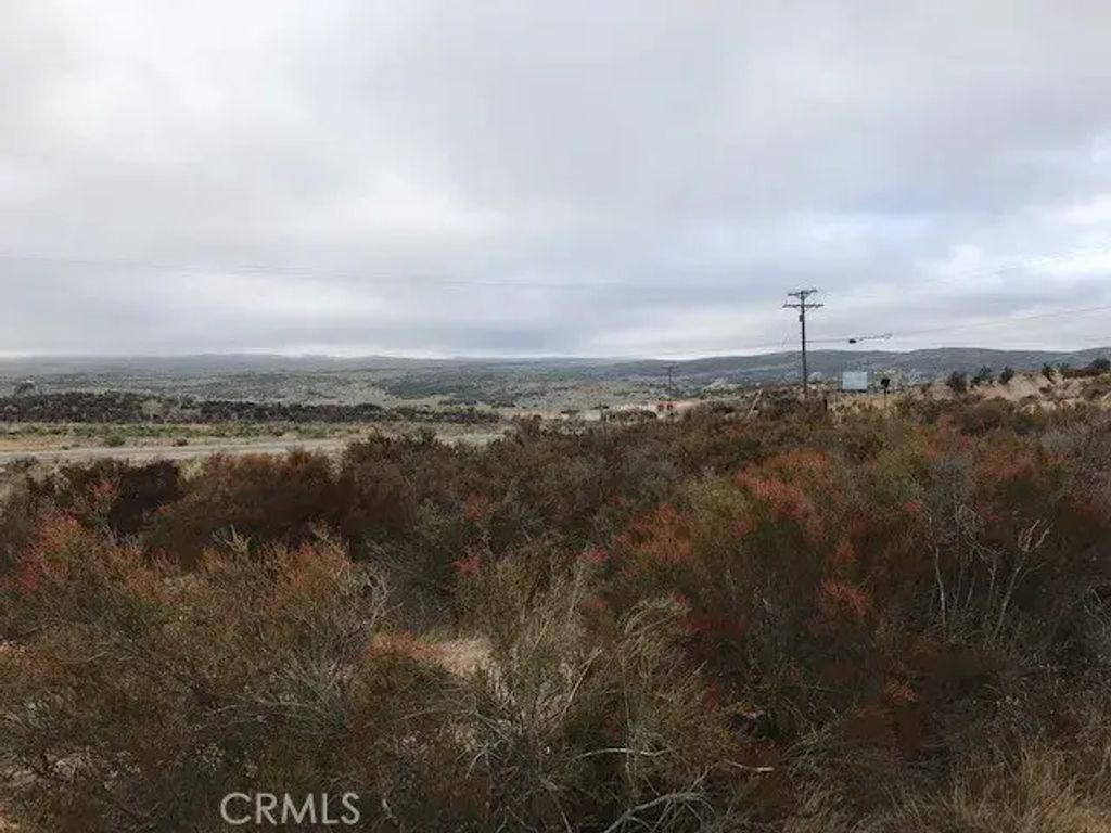 Cary Road, Anza