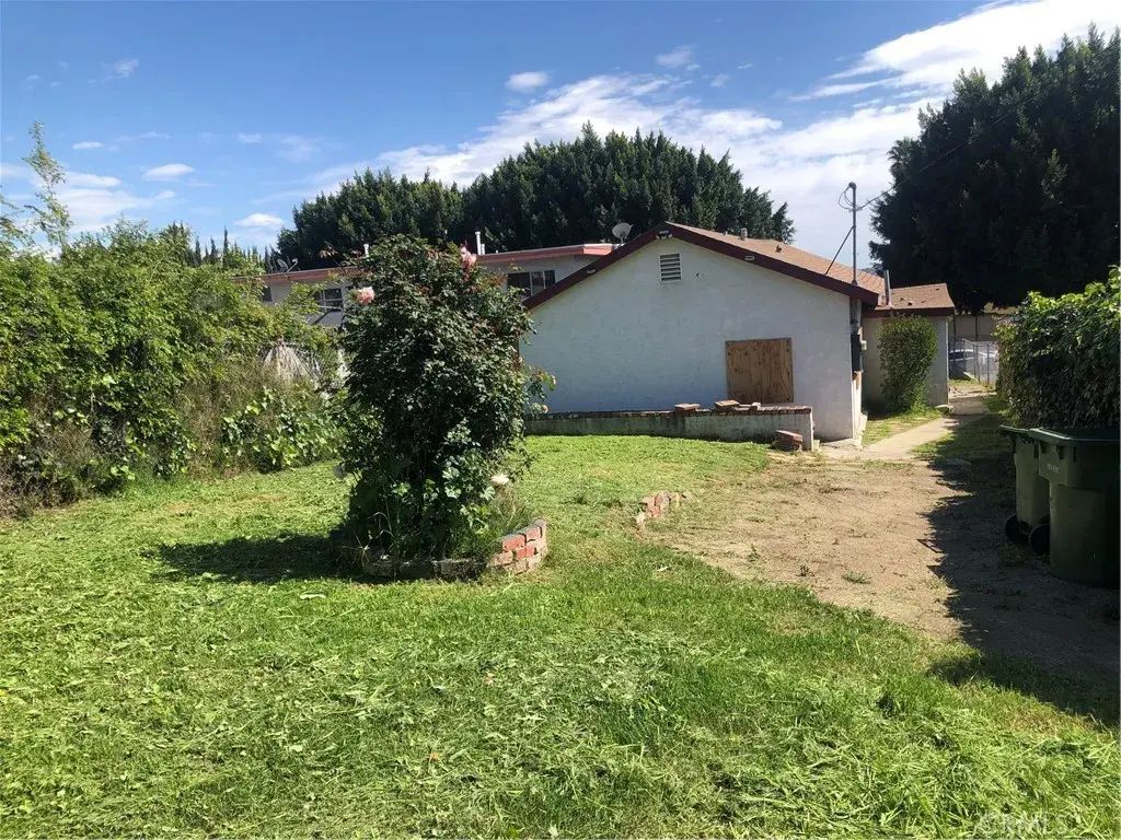5301 Huntington Drive North, Los Angeles