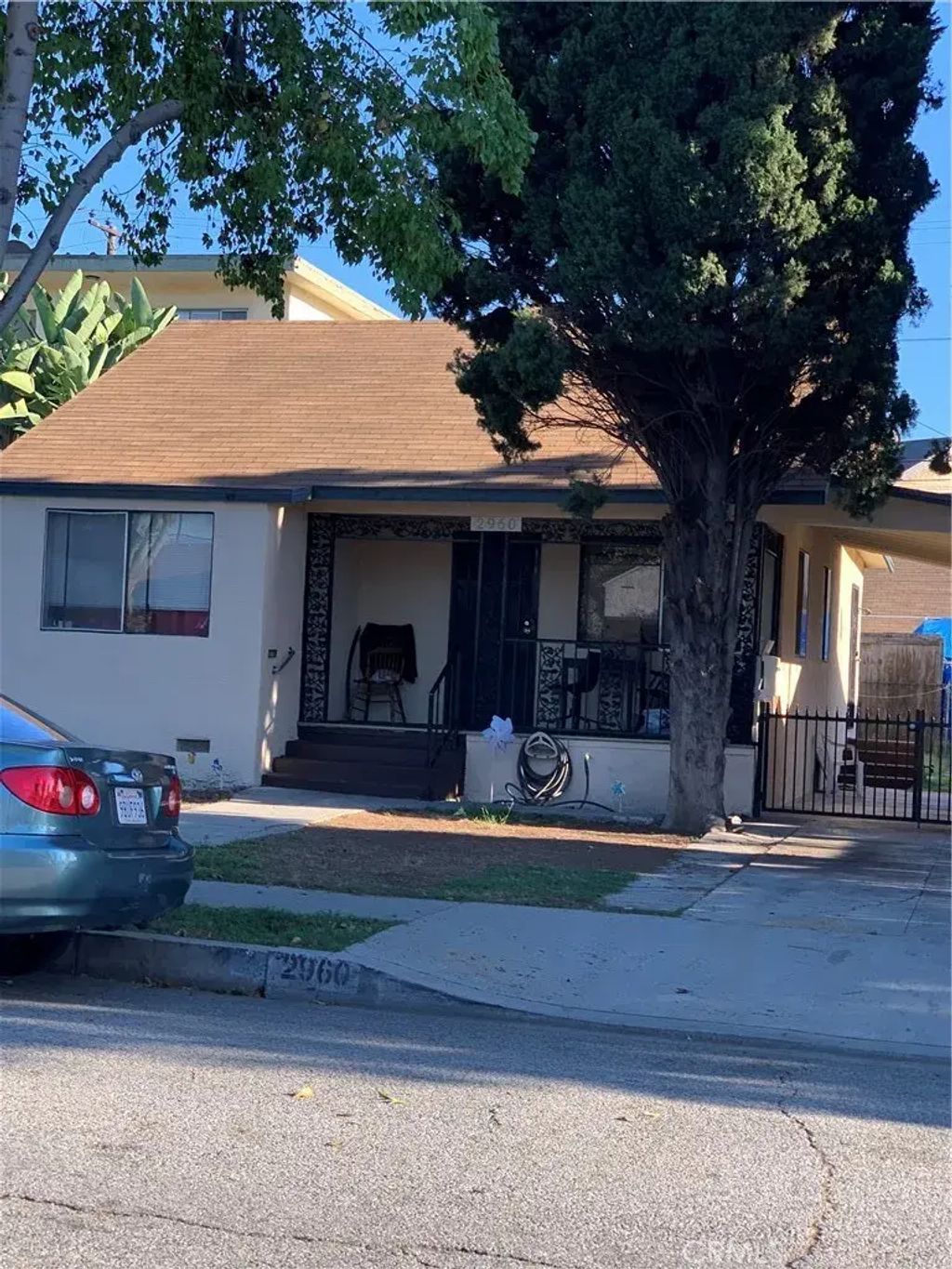 2960 Clarendon Avenue, Huntington Park