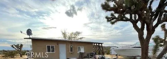 26181 Nalatapa Rd., Apple Valley