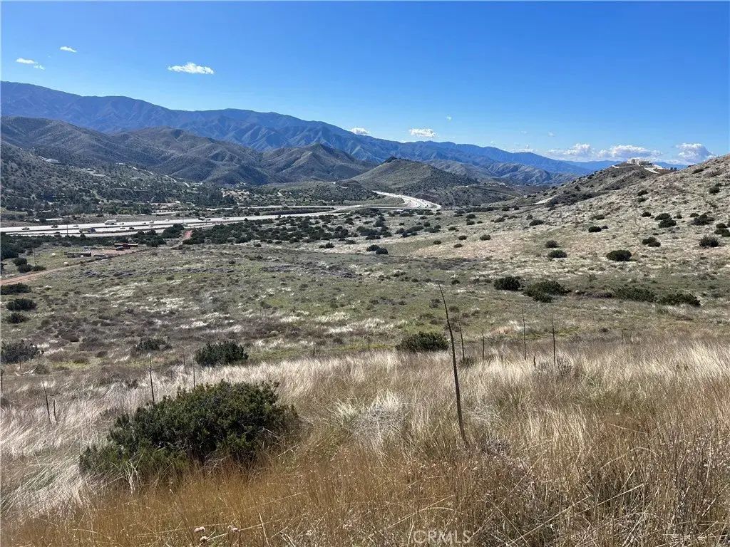 Vac/vic Valleysage Rd/tuthill, Agua Dulce