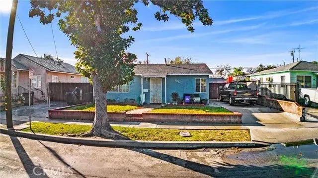 3024 E Sawyer Street, Long Beach