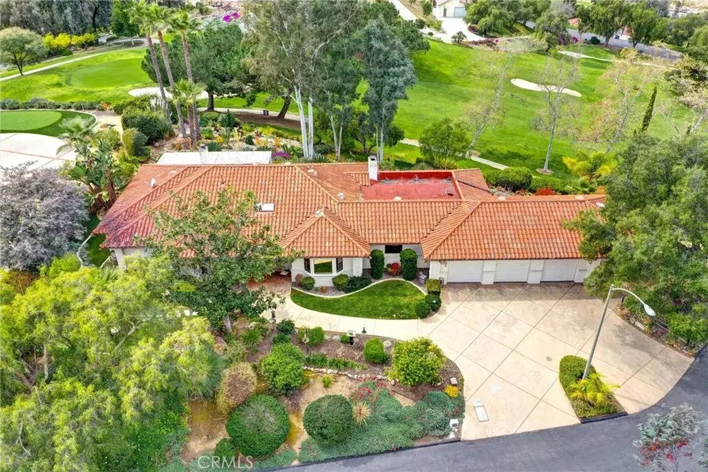 2570 Tunrif Court, Vista