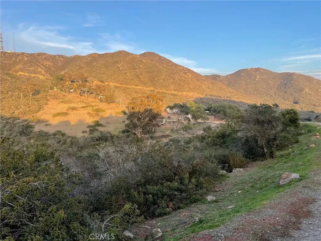 600 Hardell, Vista