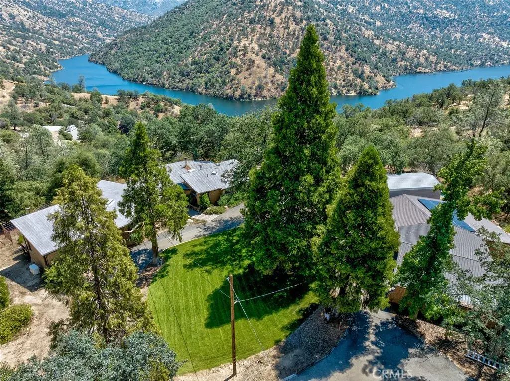 28646 Redinger Way, North Fork