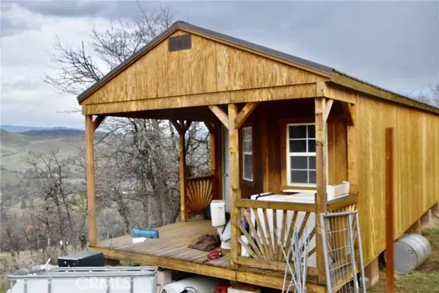 Lot 356 Cougar, Hornbrook