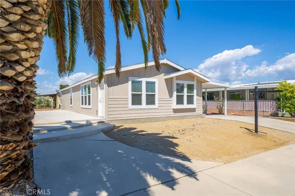 1062 Camino Del Rancho, Hemet