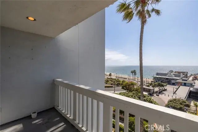 640 The Village 216, Redondo Beach