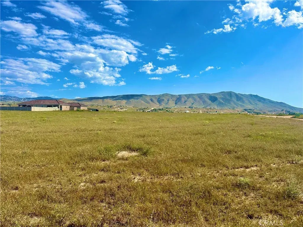 Panoche, Apple Valley