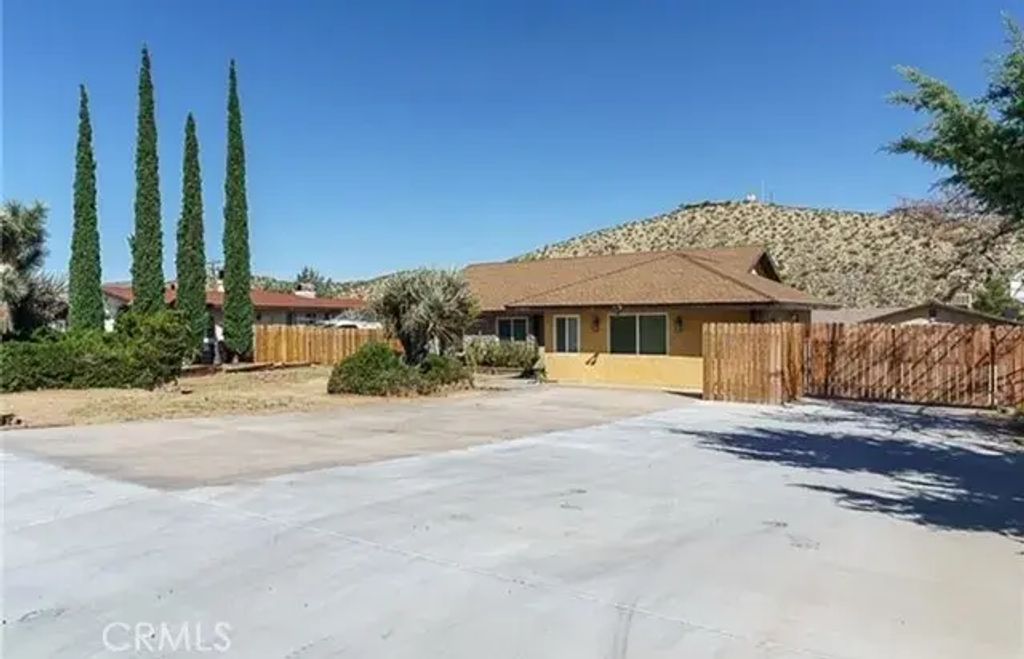 57866 Desert Gold Drive, Yucca Valley