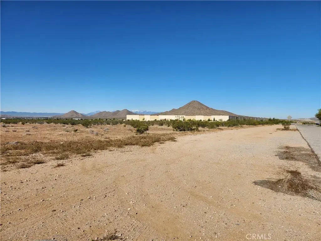 Lafayette, Apple Valley