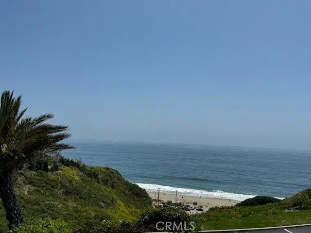 6832 Las Olas Way, Malibu