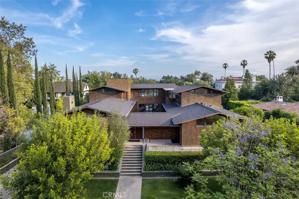 570 Allendale Road, Pasadena