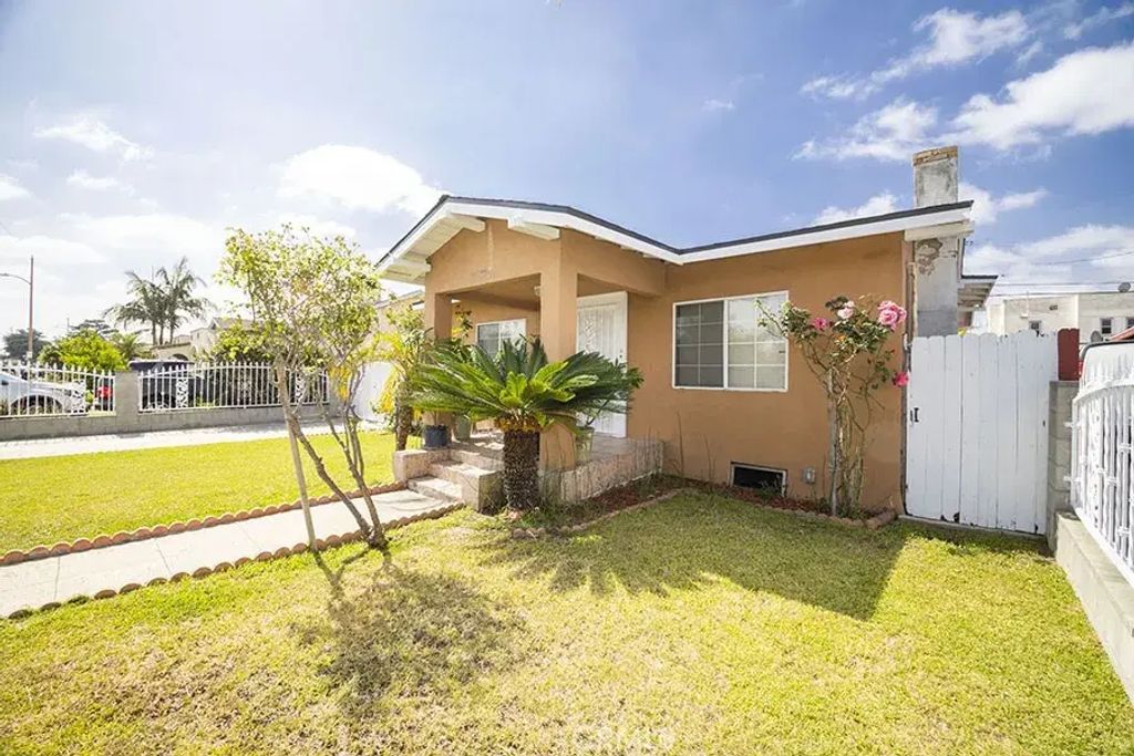 2742 Olive Street, Huntington Park