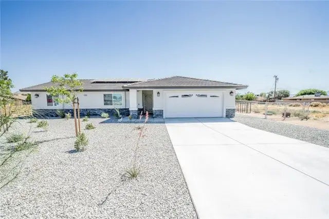 15797 Sago, Apple Valley