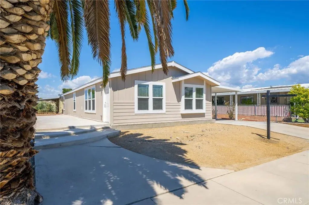1062 Camino Del Rancho, Hemet