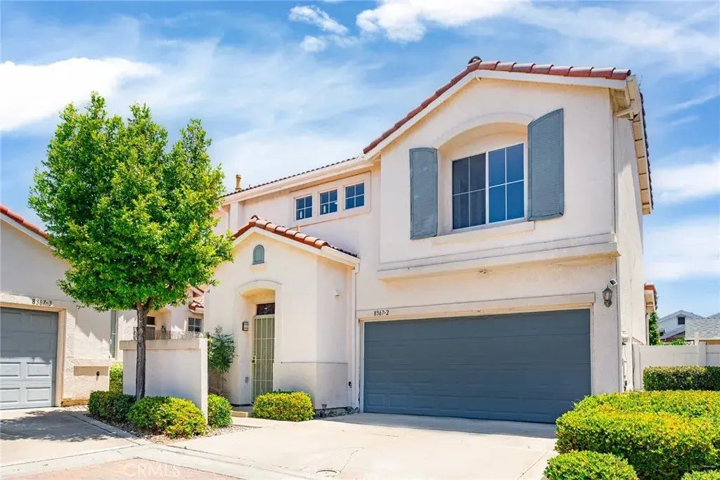 8367 Gold Coast Drive 2, MIRA MESA