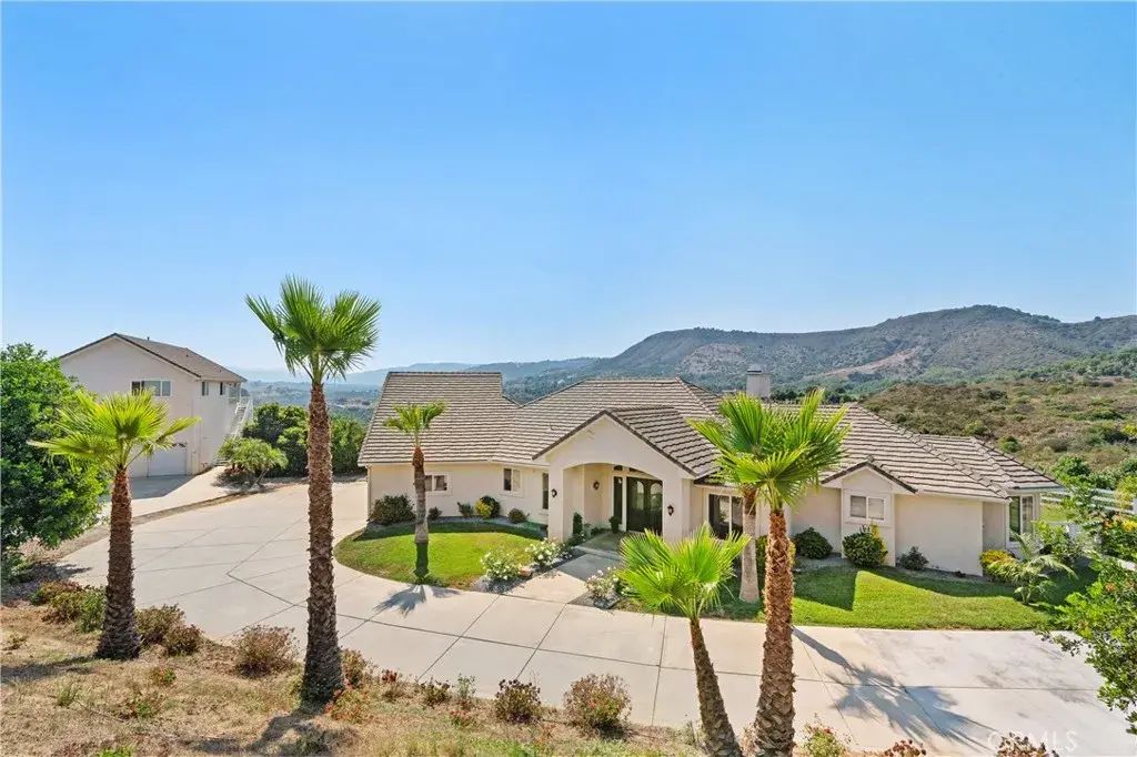 23505 Carancho Road, Temecula