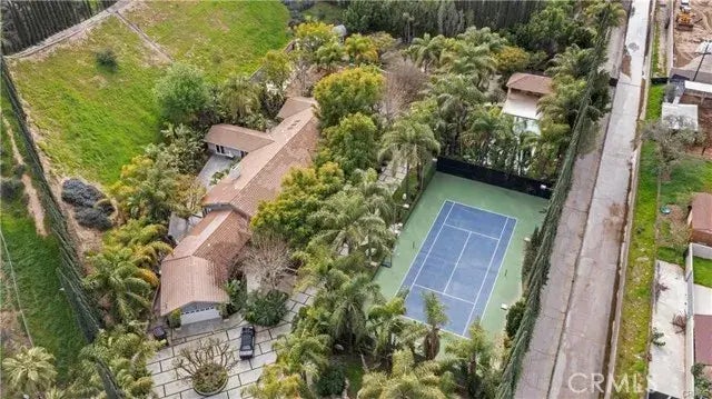 9565 Clybourn Avenue, Sun Valley