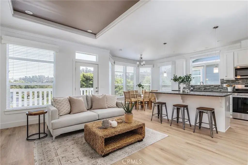 1460 Main 118, Cambria