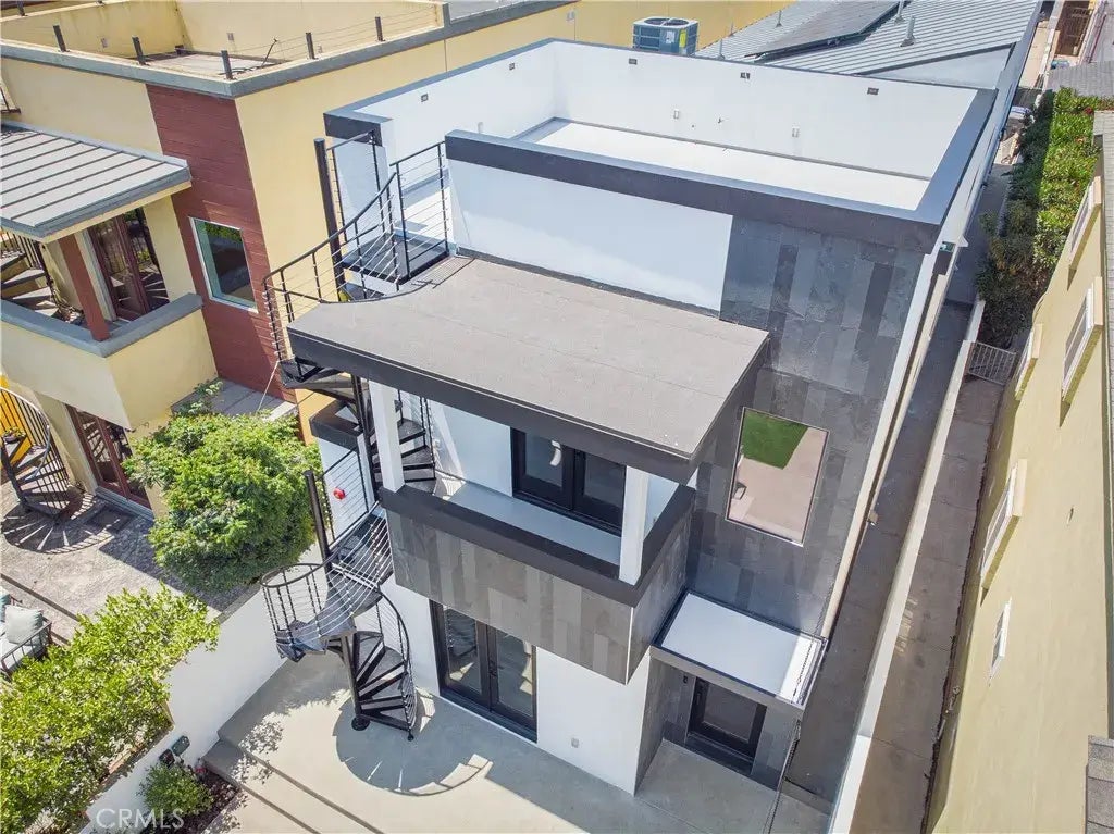 511 Standard Street, El Segundo