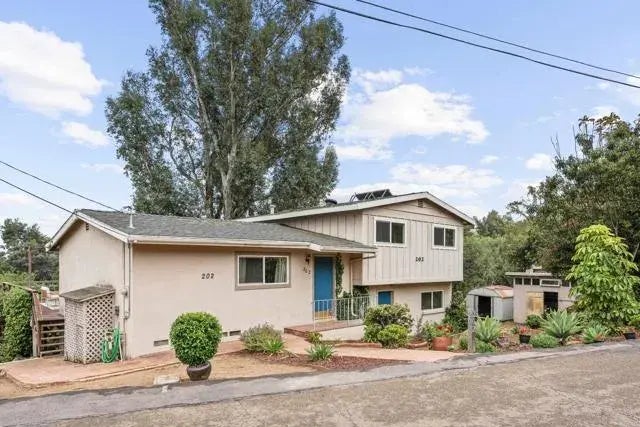 202 Sierra Vista Drive, El Cajon