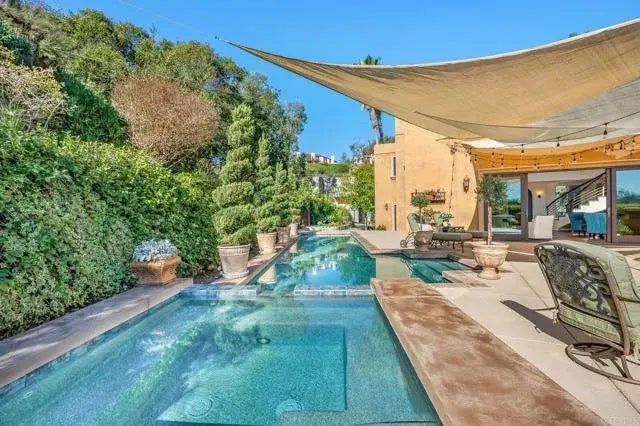 136 Hummingbird, Encinitas