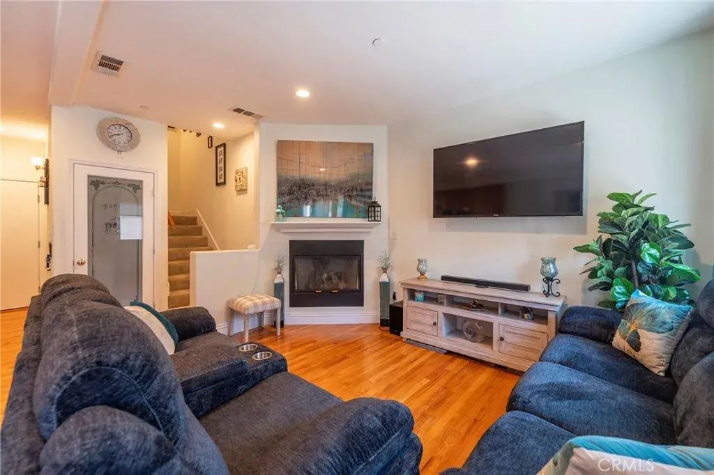 637 S Grand Avenue 4, San Pedro