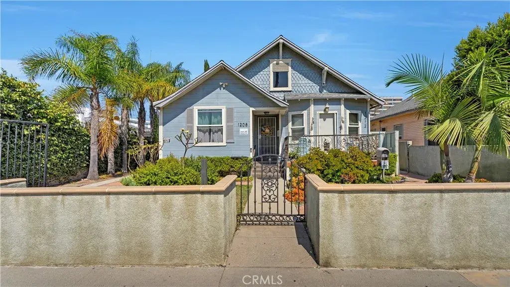 1208 Linden Avenue, Long Beach