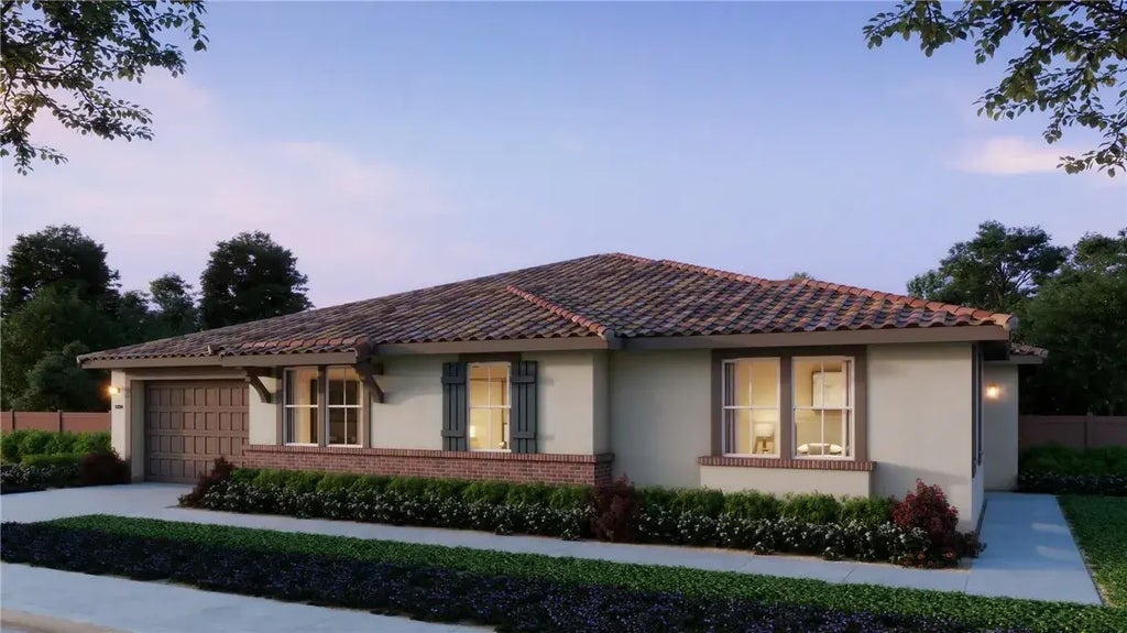 2000 Saguaro Glen, Escondido