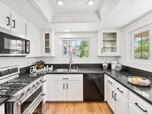 21897 Barbados 242, Mission Viejo