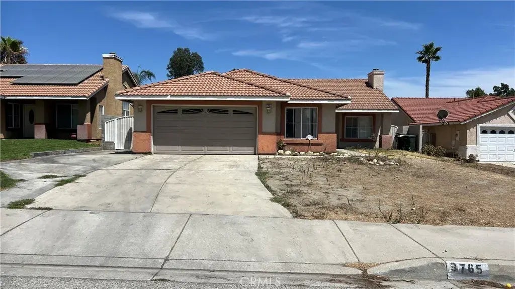 9765 Cupid Way, Fontana