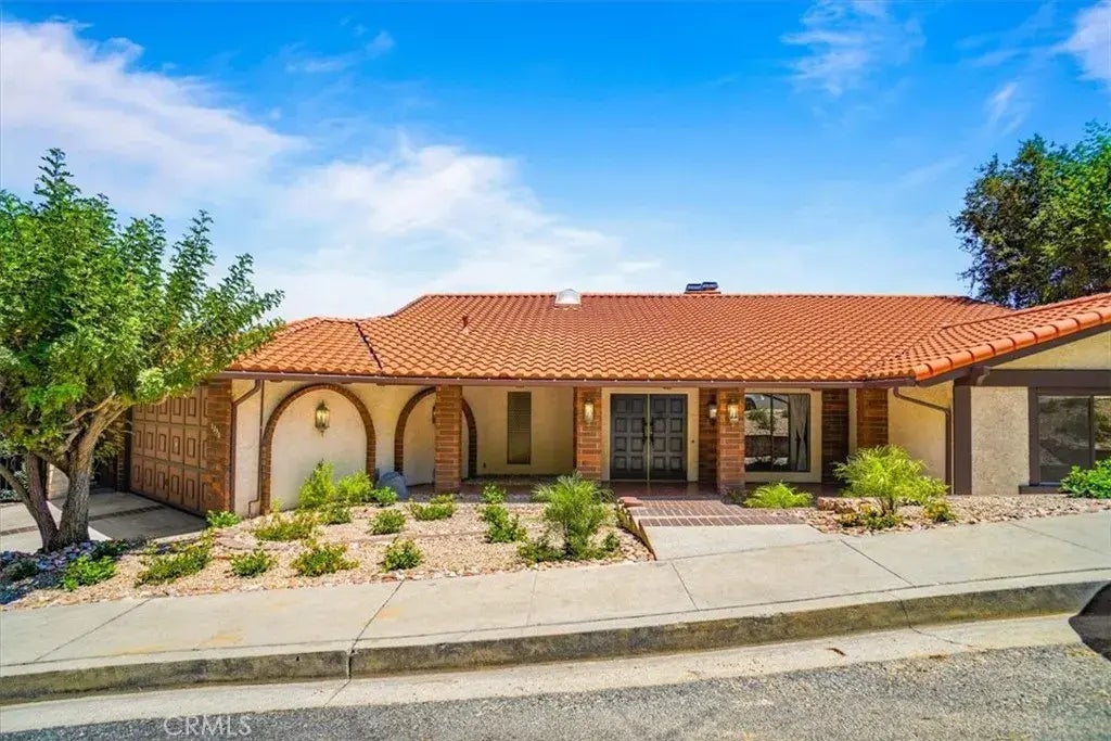 3290 Beaudry, Glendale