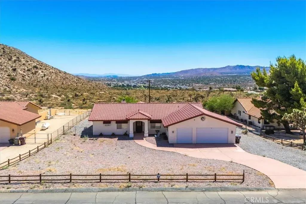 7495 Canyon Drive, Yucca Valley