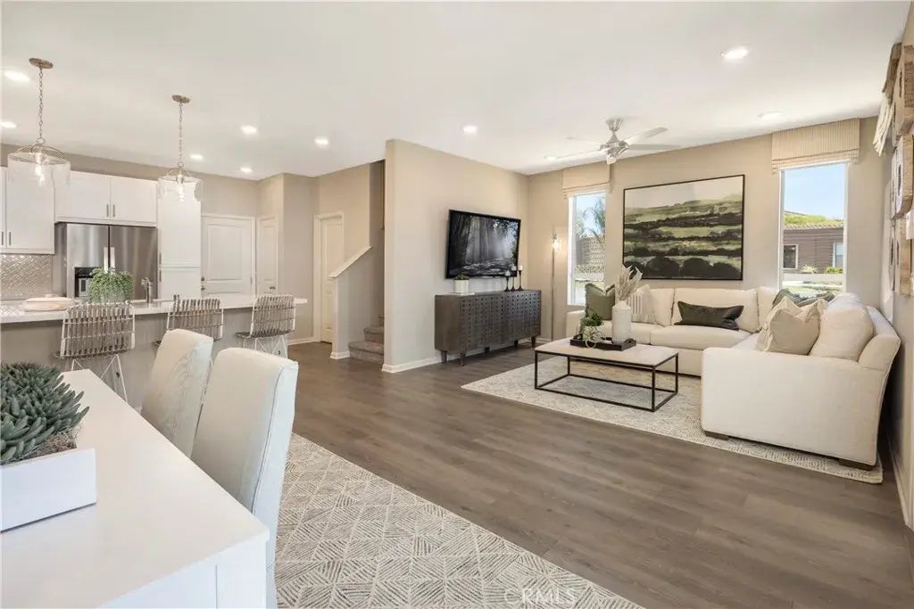 1042 Arrowood Trail, Vista