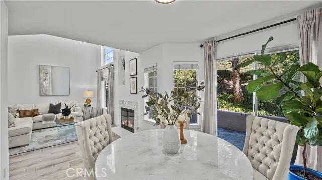 1052 S Dewcrest Drive, Anaheim Hills