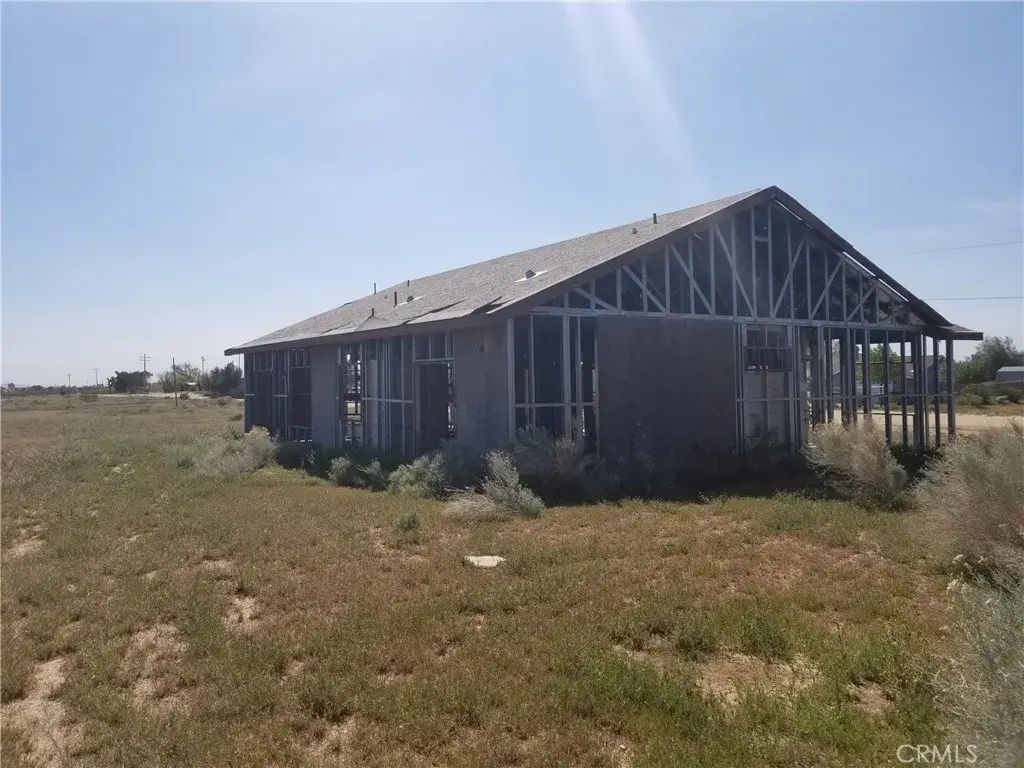 1 Olivine Dr., Victorville