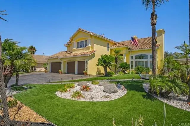 319 Crestview Drive, Bonita