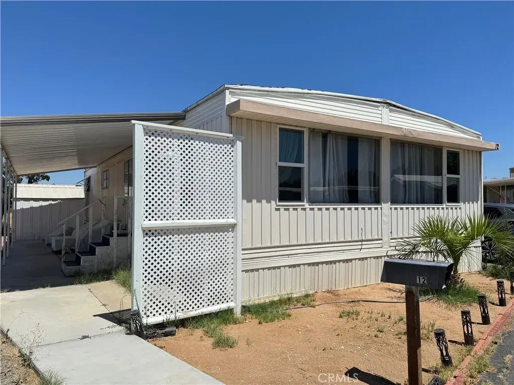 21922 Ottawa Rd #12, Apple Valley