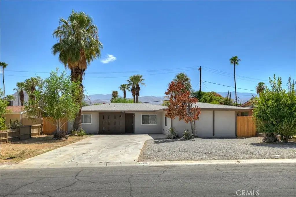 74761 Leslie Avenue, Palm Desert