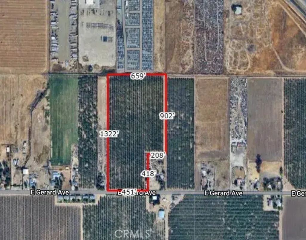 1081 E Gerard, Merced