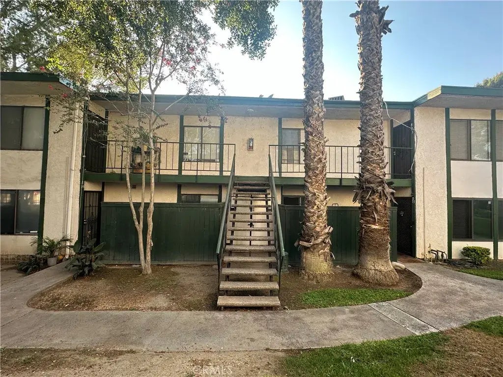 1735 E Washington Street B23, Colton