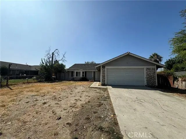 15835 Ceres Avenue, Fontana